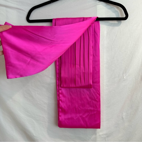 We Are Leone Pink Silk Wrap Crop Top S/M - Picture 3 of 5